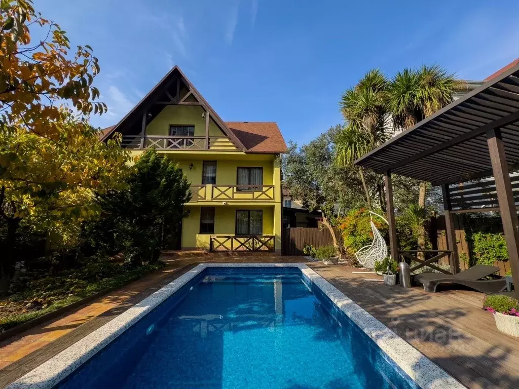 Дом в Краснодарский край, Сочи Сириус пгт, ул. Акаций (435 м) - Фото 2