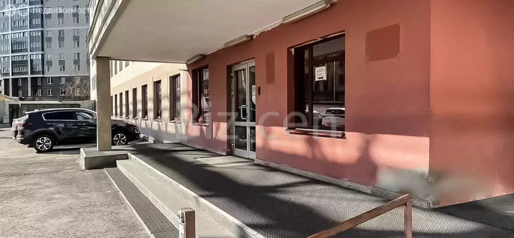 Офис (222.7 м) - Фото 1