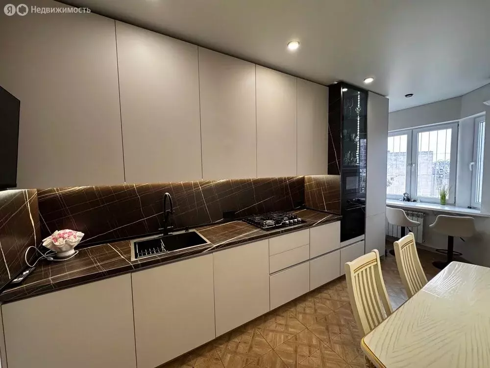 2-комнатная квартира: Анапа, Промышленная улица, 2 (104 м) - Фото 2