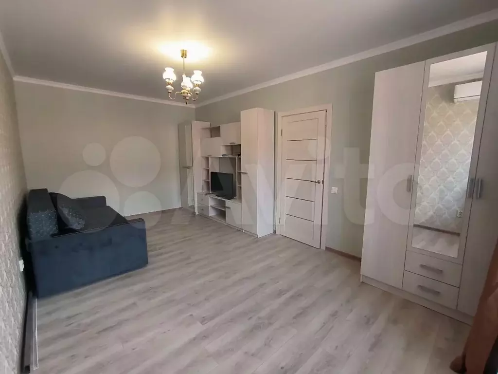 1-к. квартира, 36 м, 4/5 эт. - Фото 1
