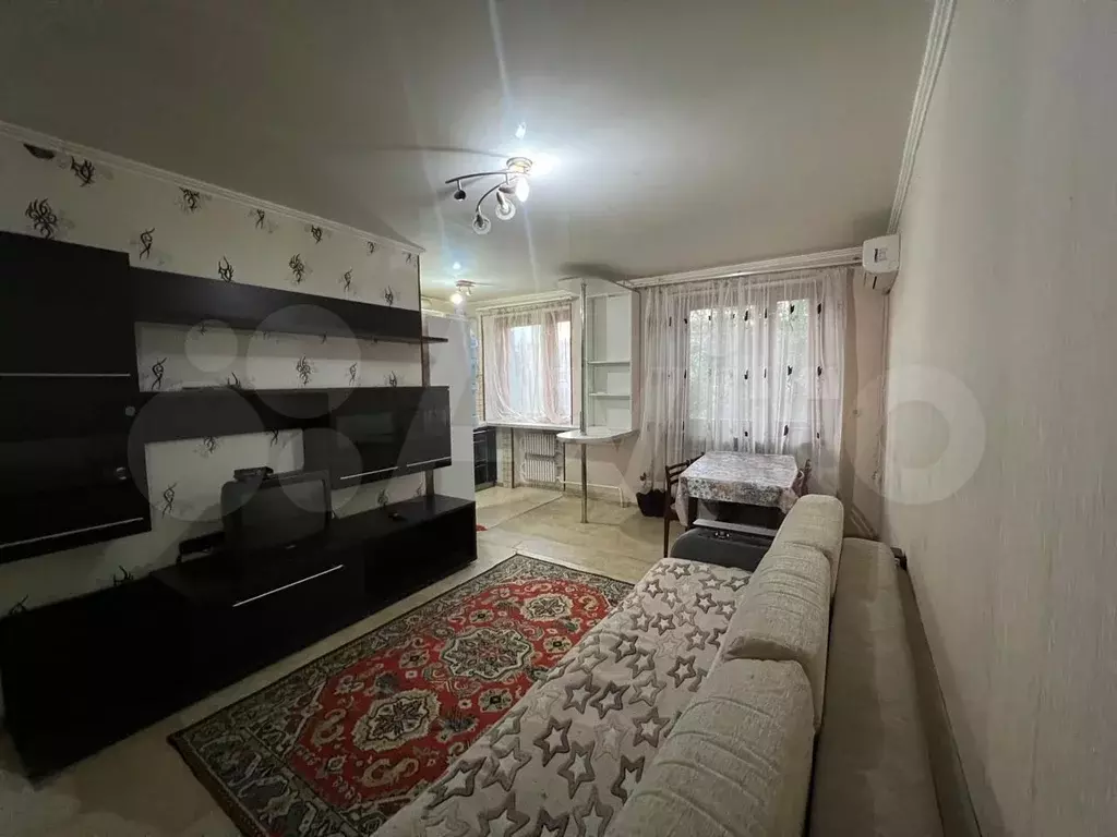 3-к. квартира, 56 м, 3/5 эт. - Фото 0