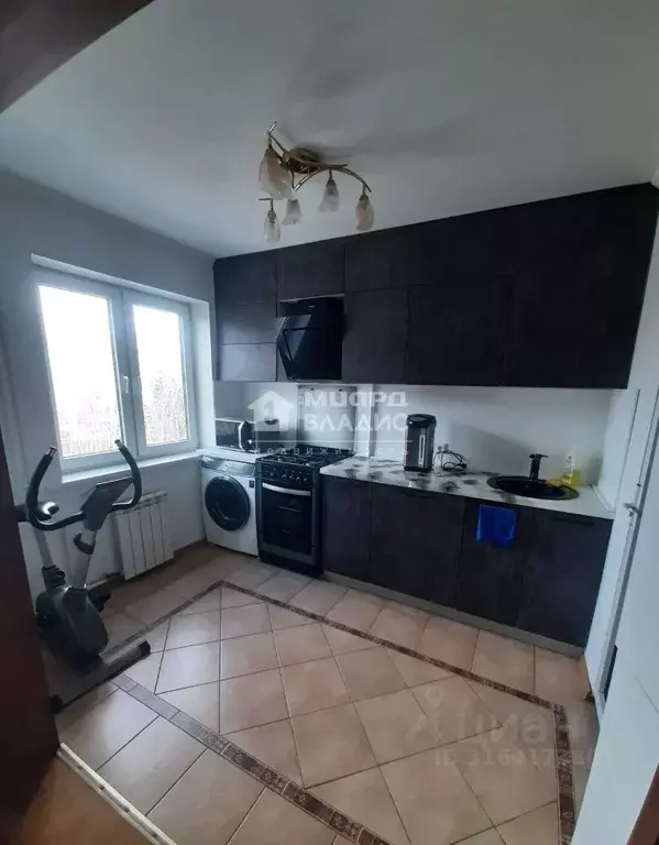 3-к кв. Омская область, Омск ул. Ватутина, 3 (61.0 м) - Фото 0