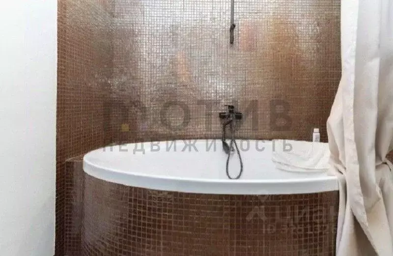 1-к кв. Тюменская область, Тюмень Широтная ул., 158к3 (58.2 м) - Фото 2