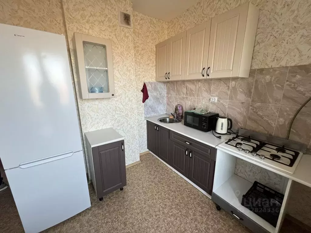 2-к кв. Псковская область, Великие Луки ул. Заслонова, 42 (49.0 м) - Фото 1