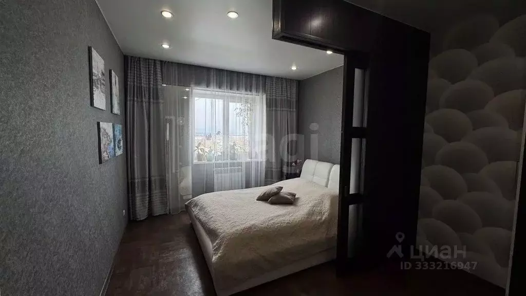 3-к кв. Иркутская область, Иркутск ул. Баумана, 214/3 (83.0 м) - Фото 1
