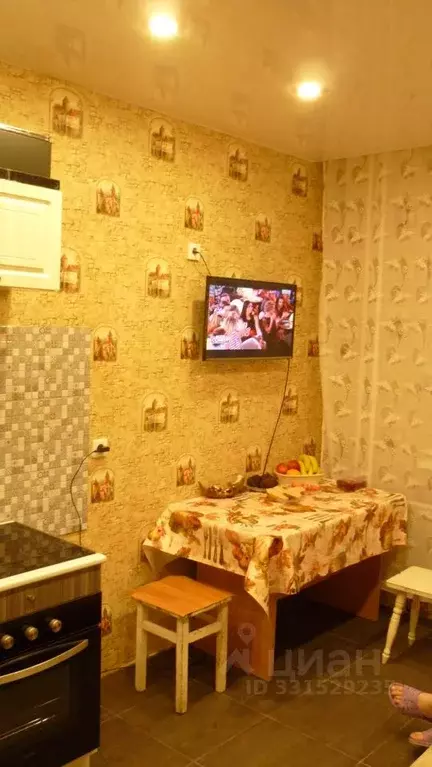 2-к кв. Коми, Сыктывкар Октябрьский просп., 214 (48.0 м) - Фото 2