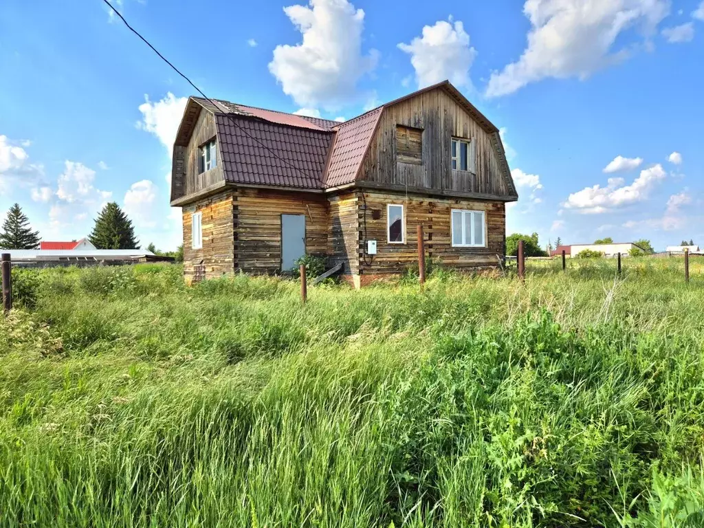 Дом в Омская область, Омский район, Троицкое с/пос, д. Верхний Карбуш ... - Фото 0