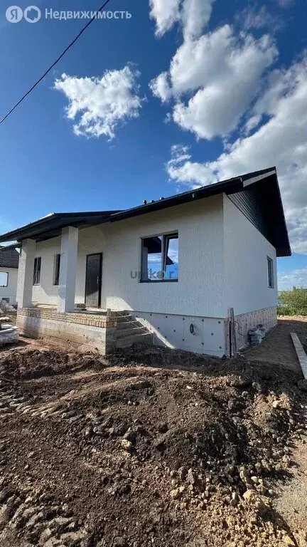 Дом в Октябрьский, улица Матросова (94 м) - Фото 1