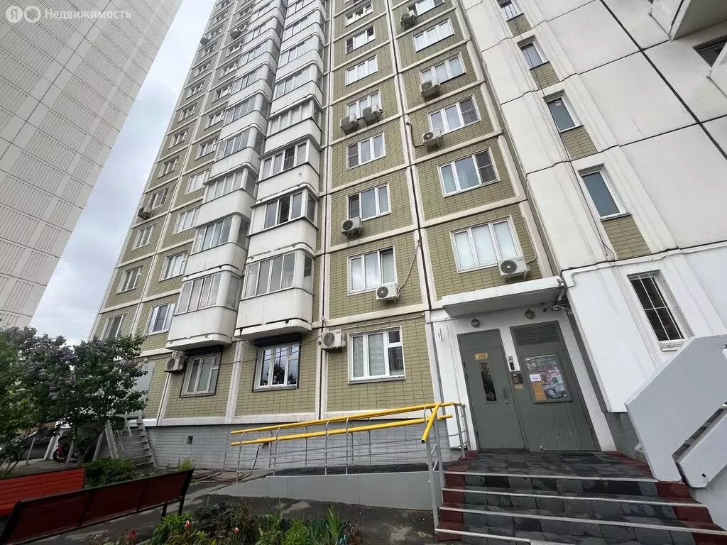 2-комнатная квартира: Москва, Челобитьевское шоссе, 12к6 (57.3 м) - Фото 0
