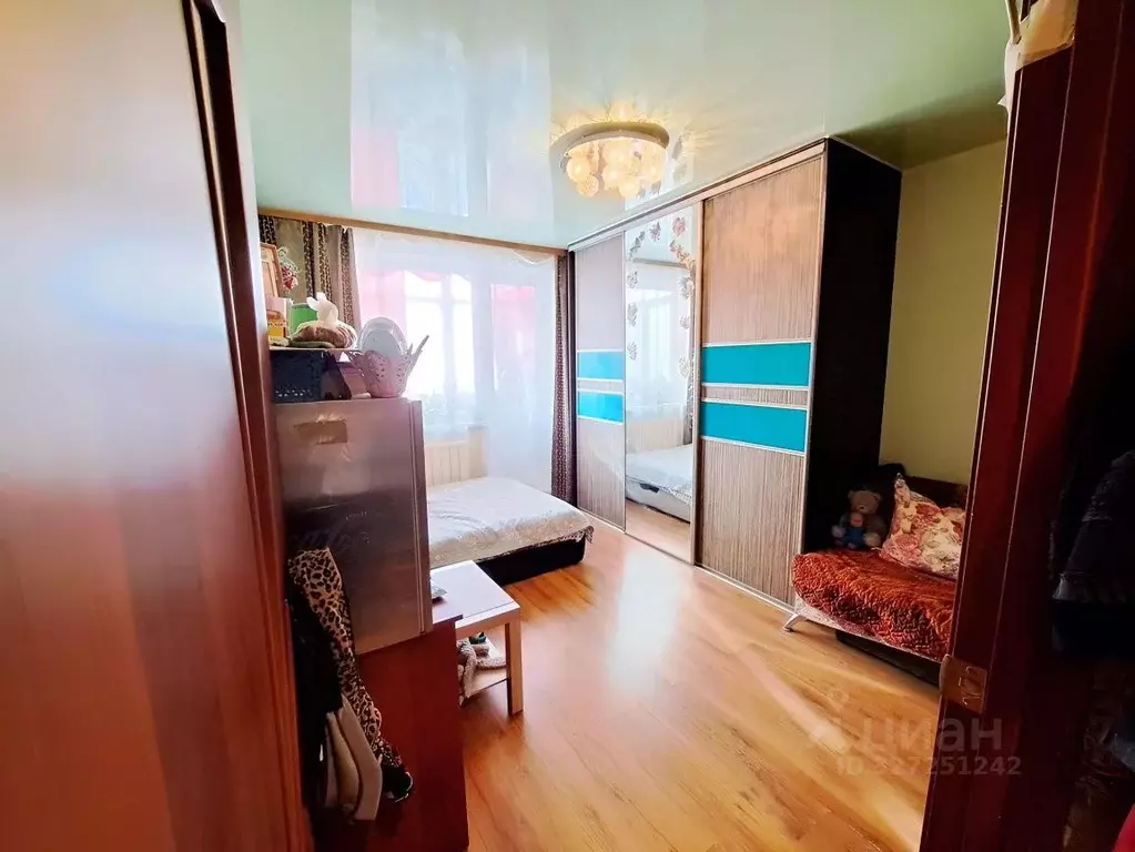 1-к кв. Свердловская область, Екатеринбург ул. Кировградская, 34 (28.5 ... - Фото 1