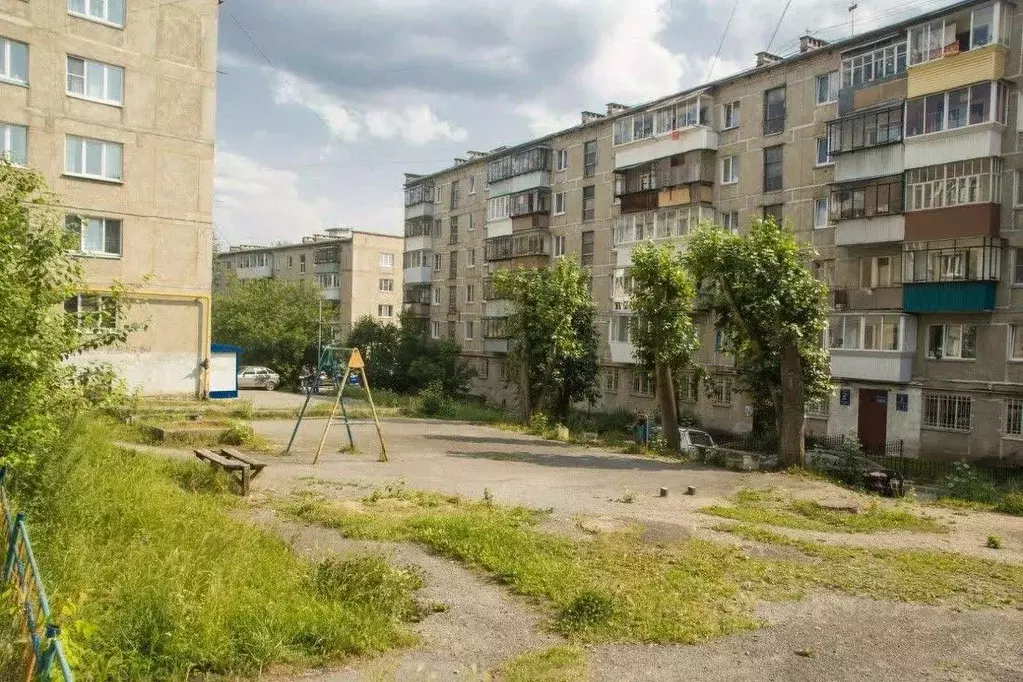 2-к кв. Тверская область, Бежецк ул. Нечаева, 26 (48.0 м) - Фото 0