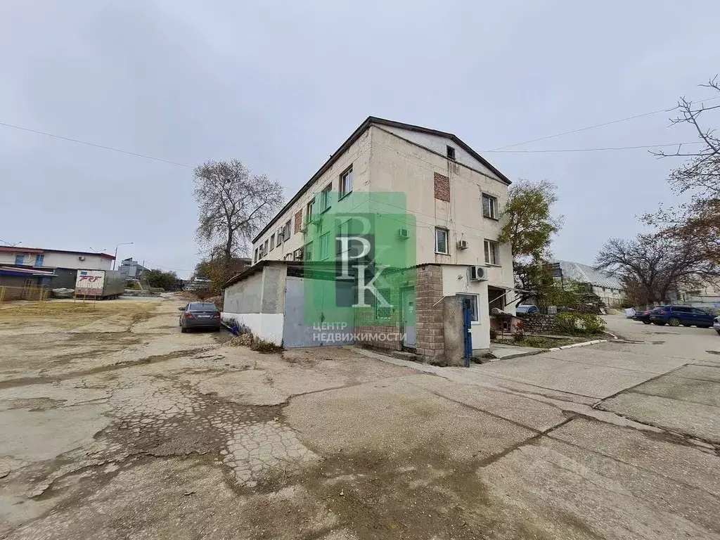 Помещение свободного назначения в Севастополь ул. Шабалина, 27 (500 м) - Фото 1