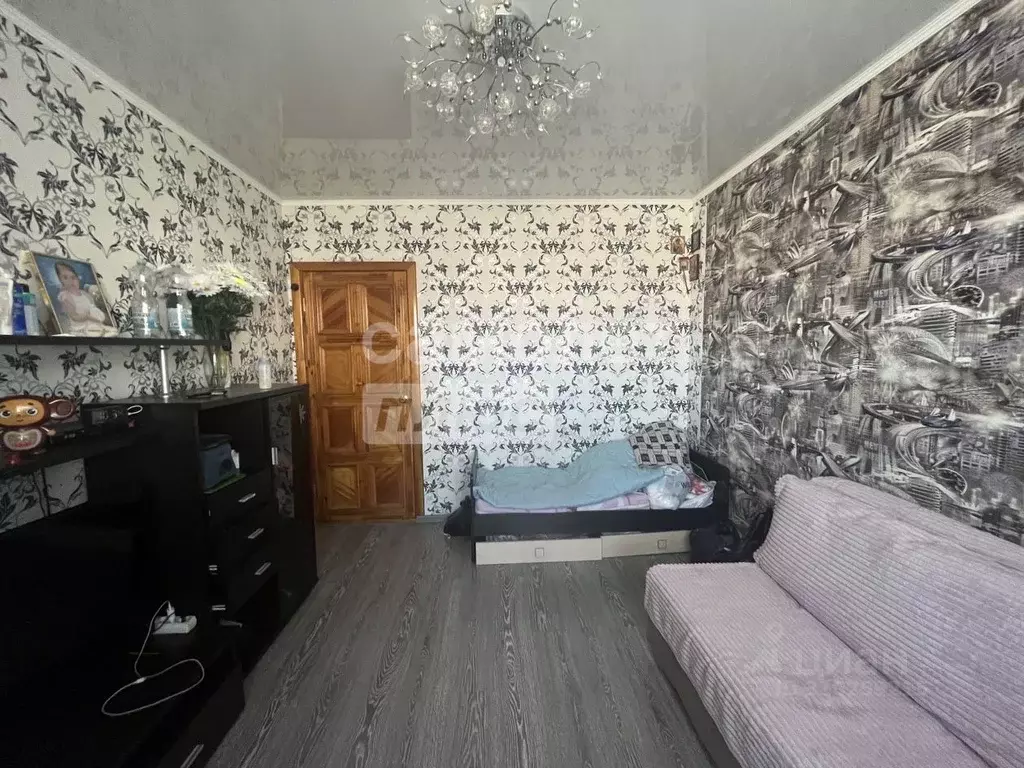 2-к кв. Курская область, Курск ул. Энгельса, 90 (44.8 м) - Фото 0