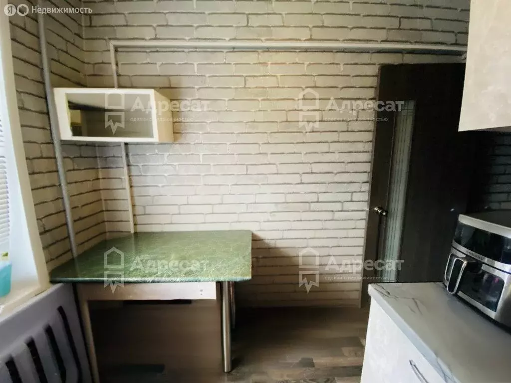 3-комнатная квартира: Волгоград, посёлок Ангарский, улица Политрука ... - Фото 1