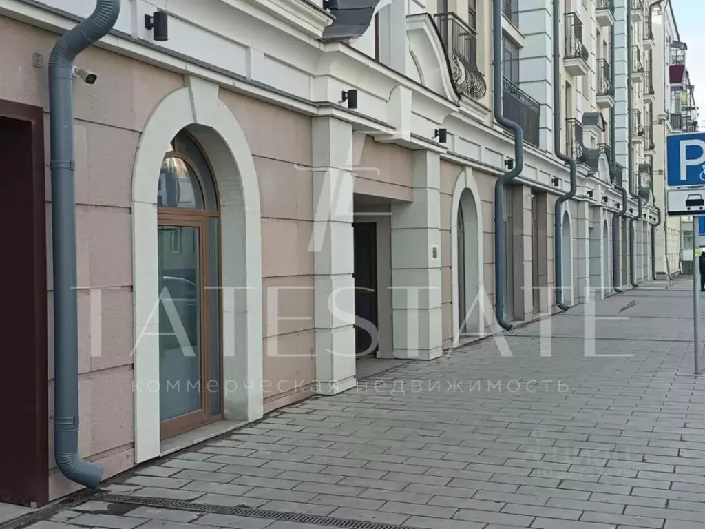 Торговая площадь в Татарстан, Казань ул. Тази Гиззата, 16 (190 м) - Фото 1