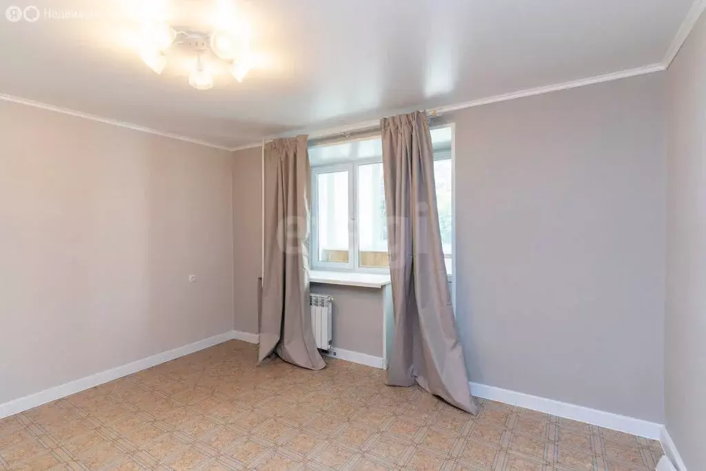 3-комнатная квартира: Тюмень, улица 30 лет Победы, 126 (64 м) - Фото 1