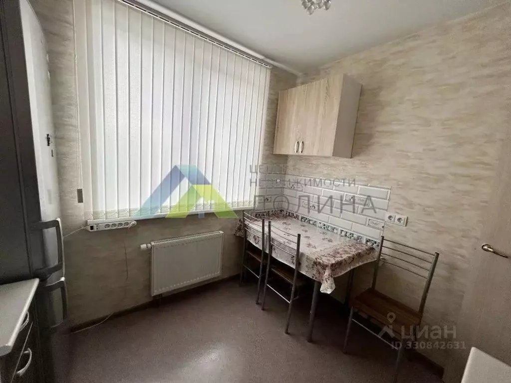 2-к кв. Волгоградская область, Волгоград ул. Гаря Хохолова, 13 (50.0 ... - Фото 2