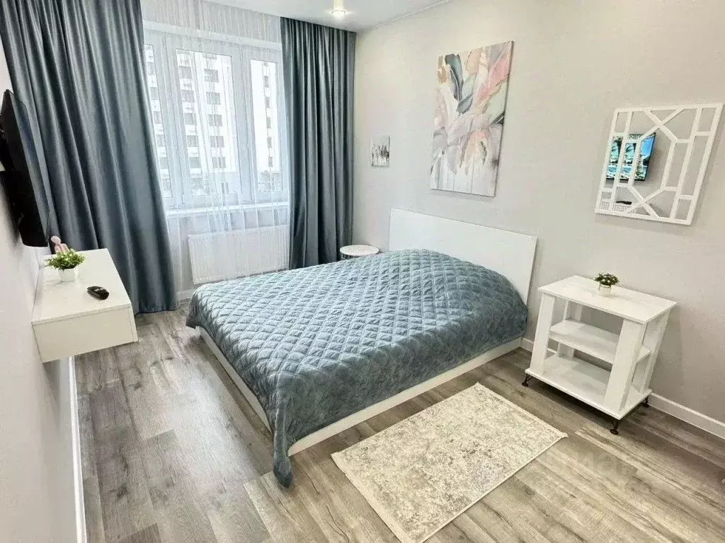 1-к кв. Тюменская область, Тюмень ул. Республики, 204к11 (45.0 м) - Фото 1
