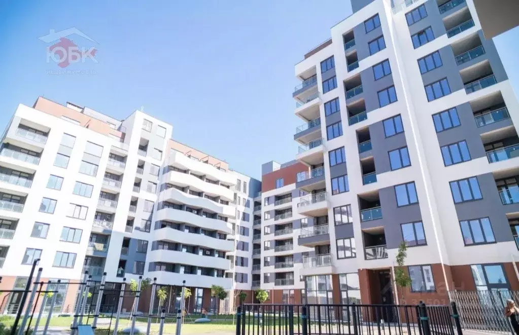 Офис в Крым, Сакский район, Лесновское с/пос, с. Прибрежное  (35 м) - Фото 1