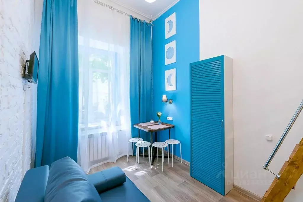 1-к кв. Санкт-Петербург наб. Реки Фонтанки, 83 (18.0 м) - Фото 0