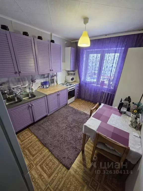 3-к кв. Омская область, Омск ул. Крупской, 17/3 (65.0 м) - Фото 1