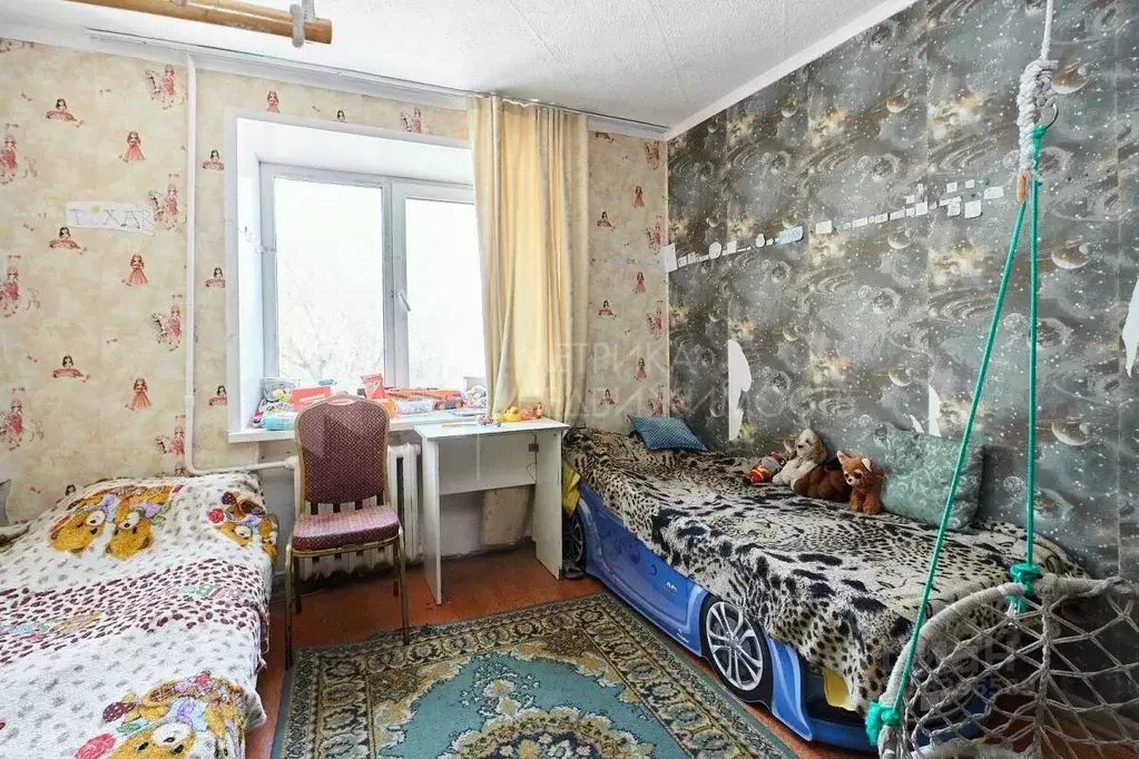 3-к кв. Тюменская область, Тюмень проезд Геологоразведчиков, 55 (88.0 ... - Фото 1