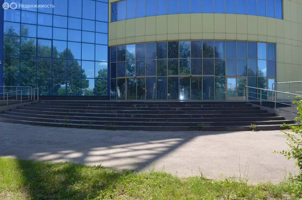 Помещение свободного назначения (1555 м) - Фото 0