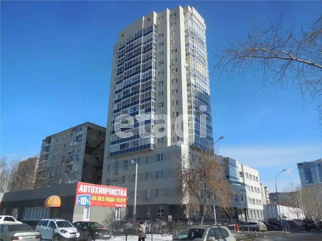 3-к кв. Свердловская область, Екатеринбург ул. Ткачей, 16А (97.8 м) - Фото 0