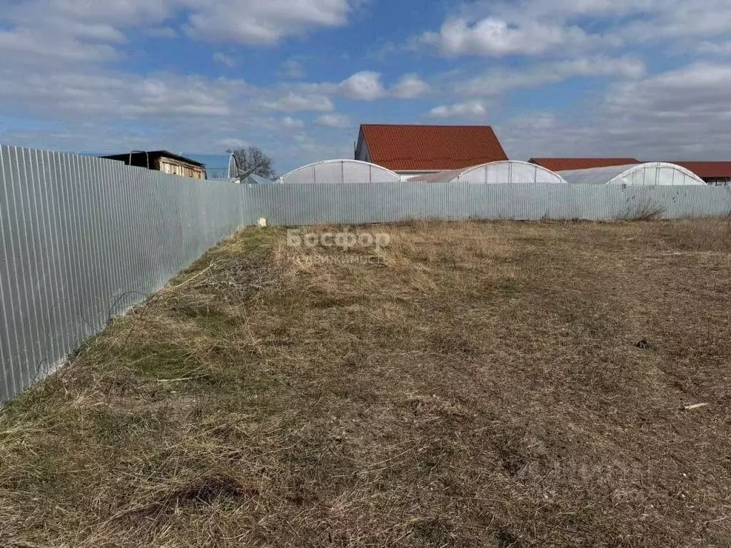 Участок в Крым, Кировский район, с. Яркое Поле ул. Луговая (18.0 сот.) - Фото 2