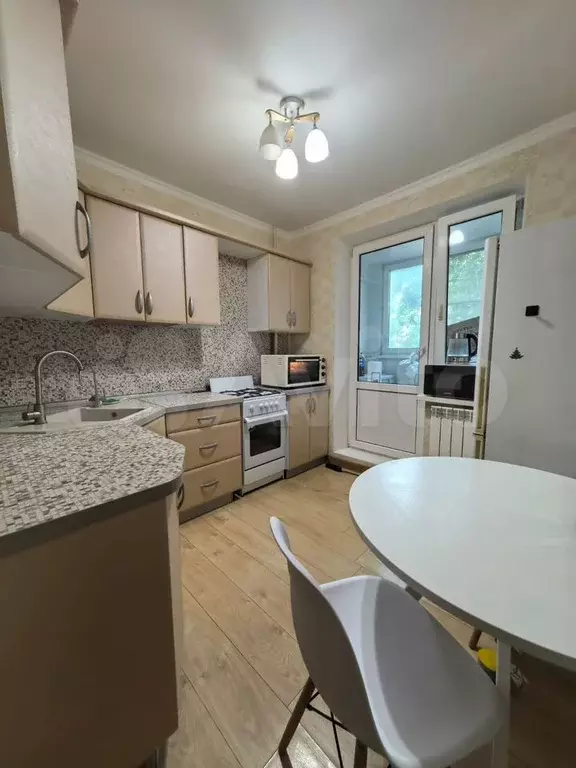 1-к. квартира, 42,5 м, 4/9 эт. - Фото 0