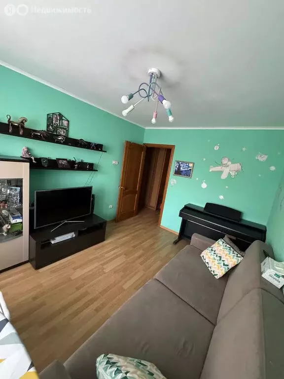 3-комнатная квартира: Хабаровск, улица Фрунзе, 110 (57.2 м) - Фото 2