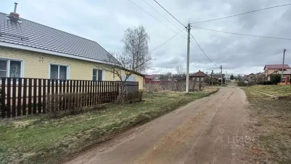 Дом в Калужская область, Сухиничи ул. Карла Либкнехта, 17 (106 м) - Фото 2