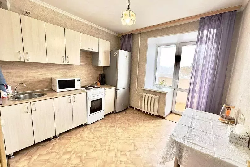 1-к кв. Амурская область, Белогорск Парковый пер., 8 (38.0 м) - Фото 1