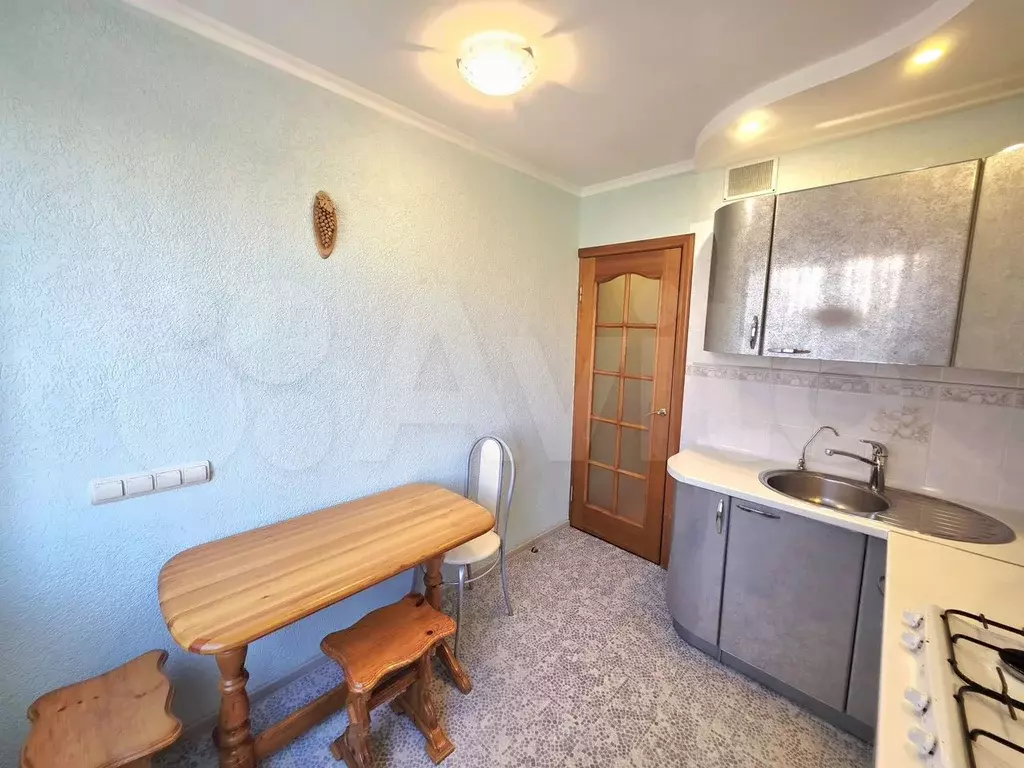 3-к. квартира, 60 м, 5/5 эт. - Фото 1