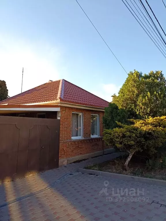 Дом в Ростовская область, Ростов-на-Дону Карпатская ул., 1 (50 м) - Фото 1