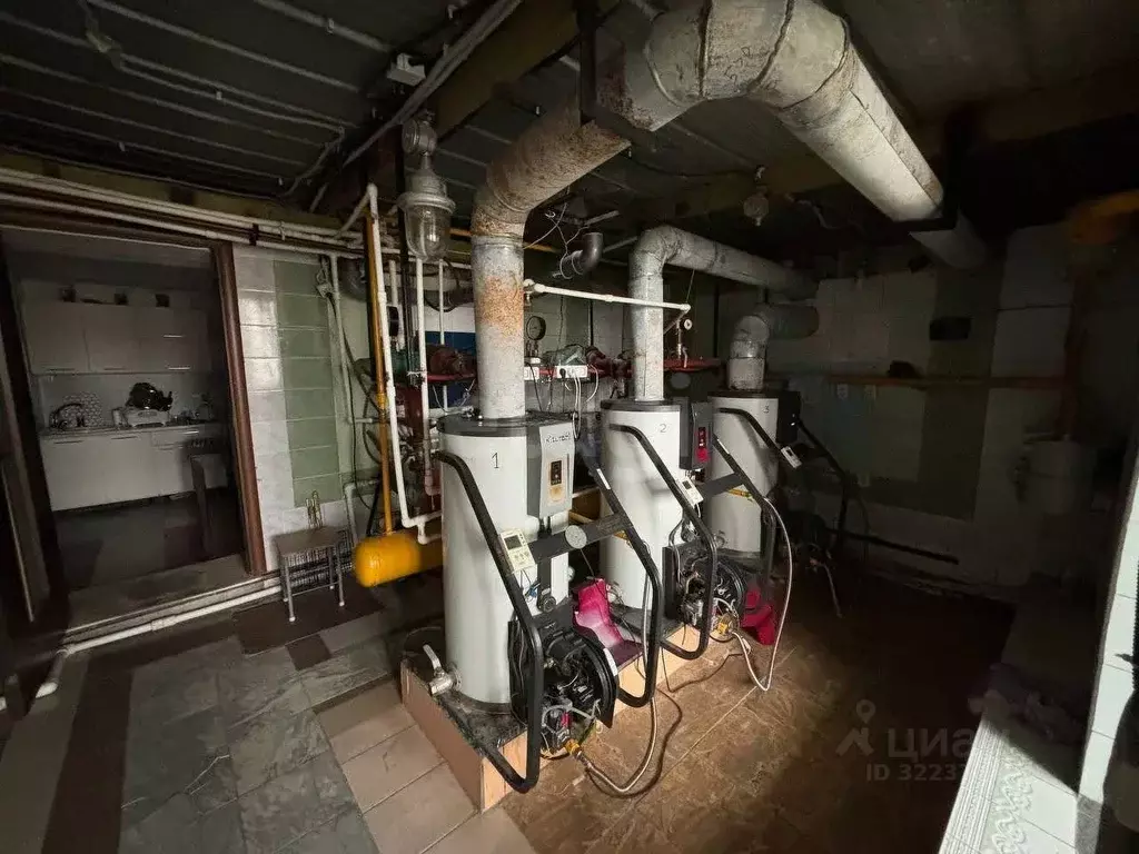 Склад в Ямало-Ненецкий АО, Новый Уренгой ул. Геологоразведчиков, 13 ... - Фото 2