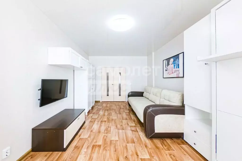 1-к кв. Свердловская область, Екатеринбург ул. Краснолесья, 137 (37.6 ... - Фото 1