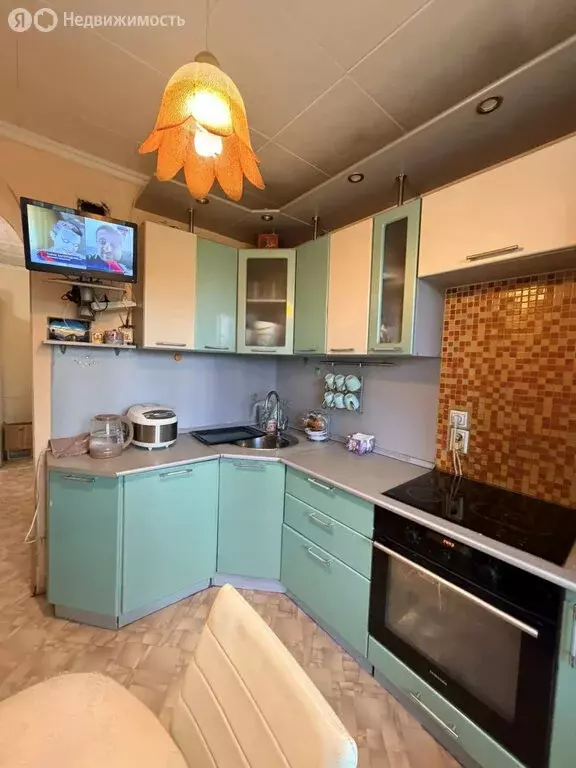 2-комнатная квартира: Екатеринбург, улица Красных Борцов, 21 (52.7 м) - Фото 1