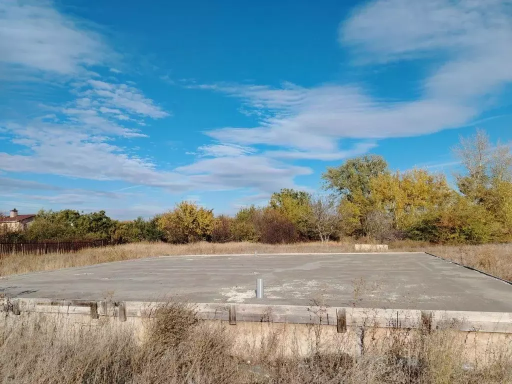 Участок в Волгоградская область, Среднеахтубинский район, Куйбышевское ... - Фото 1