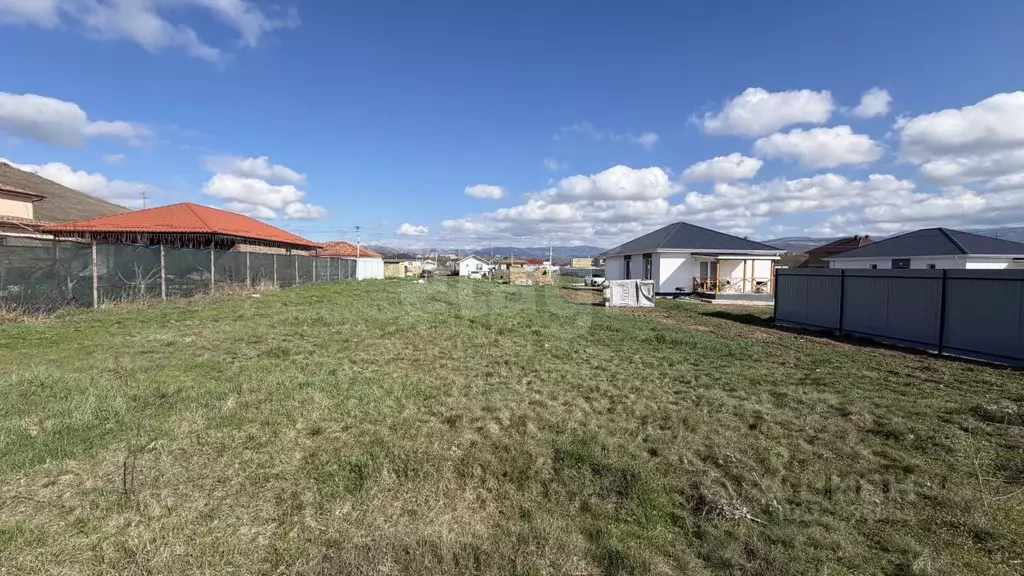 Участок в Крым, Симферопольский район, Добровское с/пос, с. Пионерское ... - Фото 2