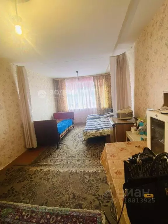 Комната Чувашия, Чебоксары ул. 50 лет Октября, 22 (18.0 м) - Фото 1