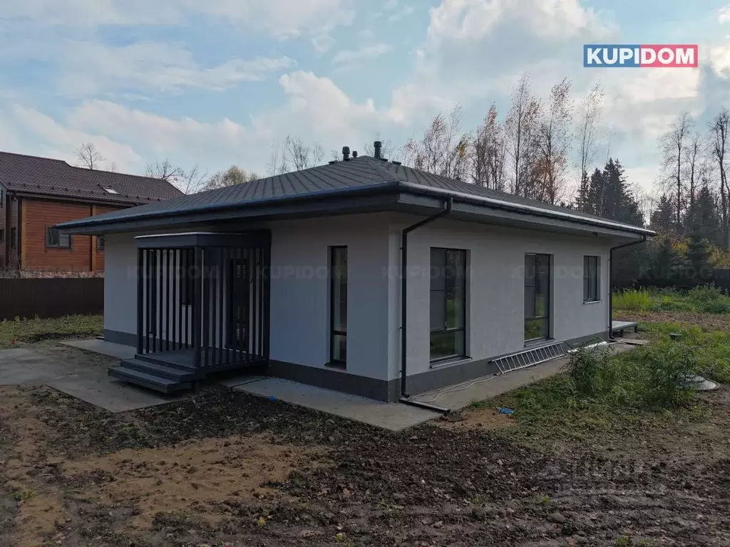 Дом в Калужская область, Жуковский муниципальный округ, Истье с/пос, ... - Фото 2