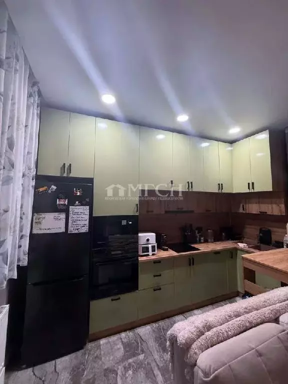 Продается 2-комнатная квартира - Фото 1