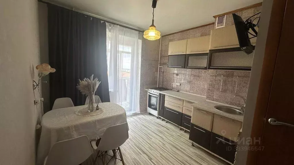 2-к кв. Крым, Симферополь ул. Балаклавская, 71 (51.6 м) - Фото 2