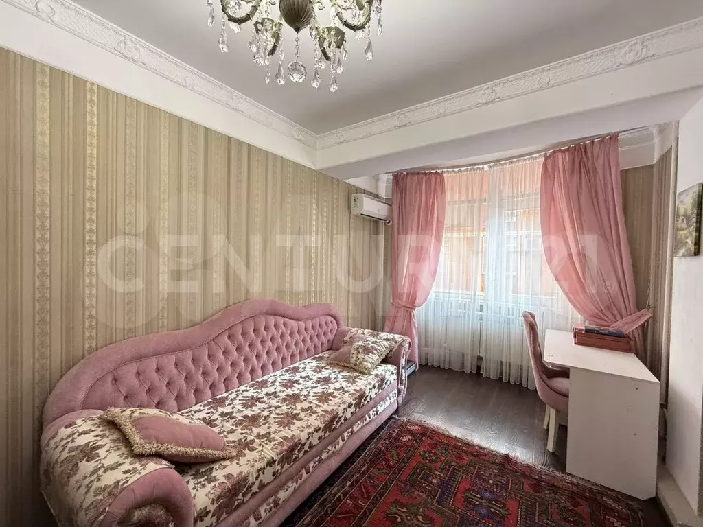 1-к. квартира, 50 м, 1/7 эт. - Фото 0