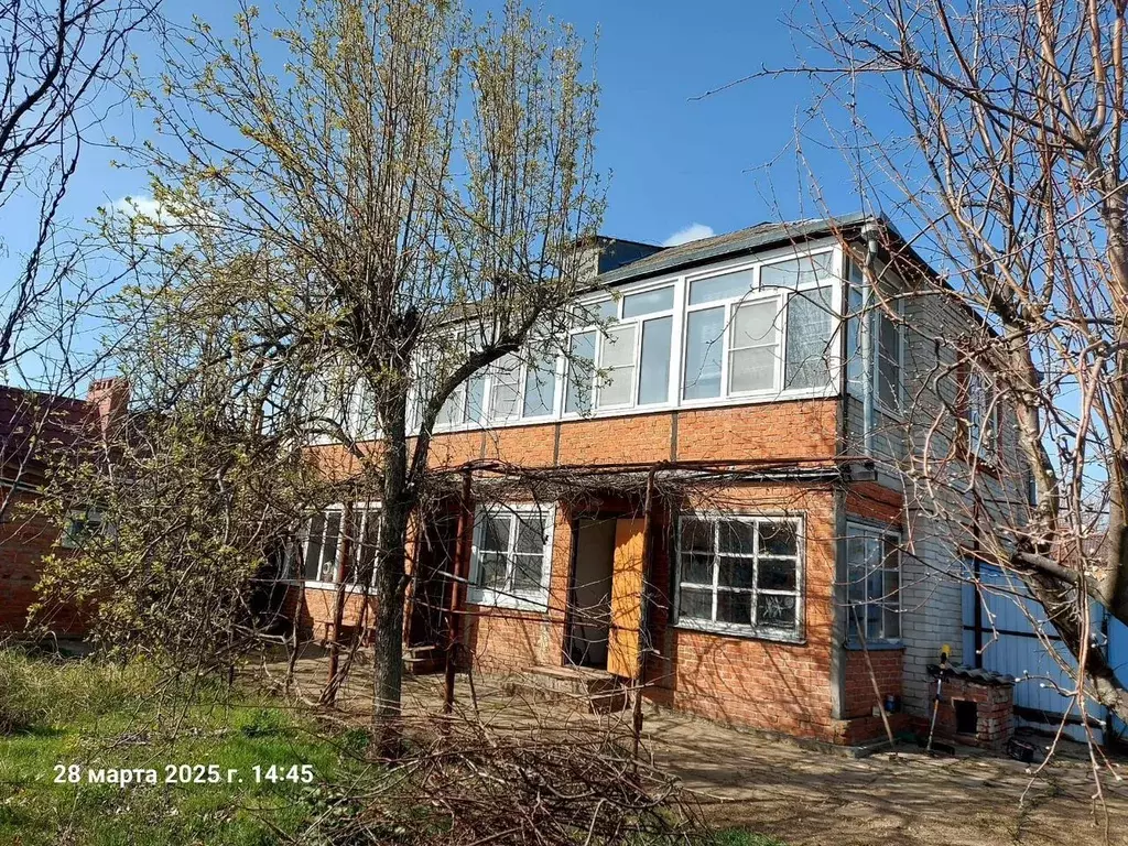 Дом в Краснодарский край, Усть-Лабинск ул. Фрунзе, 42 (80 м) - Фото 1