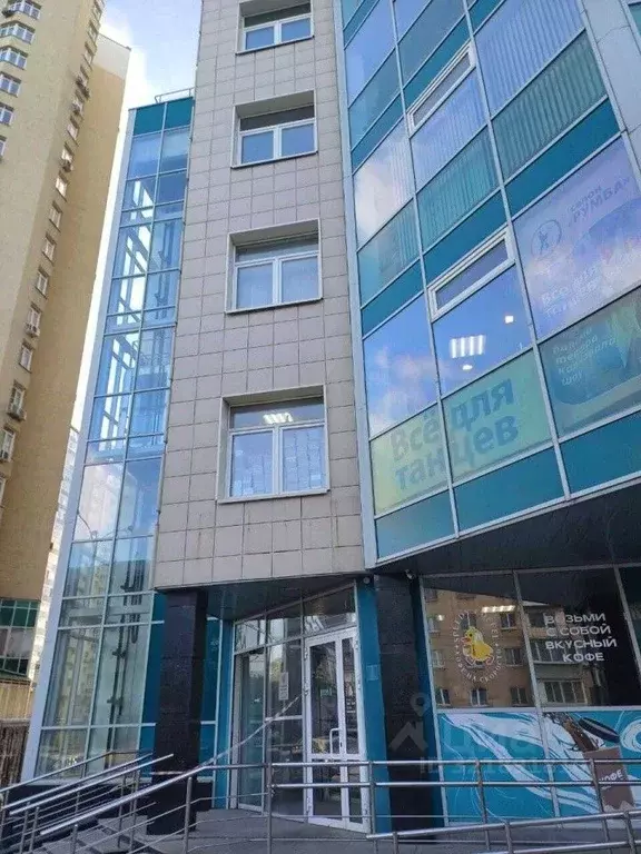 Помещение свободного назначения в Свердловская область, Екатеринбург ... - Фото 2