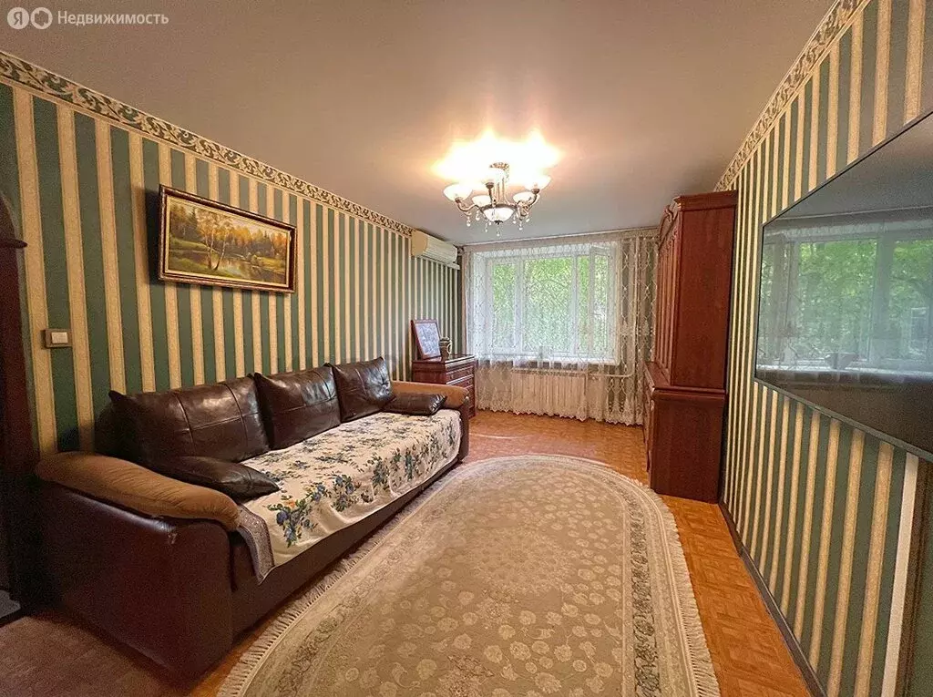 3-комнатная квартира: Химки, улица Гоголя, 9 (58 м) - Фото 1