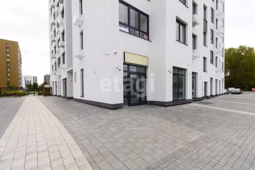 Помещение свободного назначения в Тюменская область, Тюмень ул. ... - Фото 2