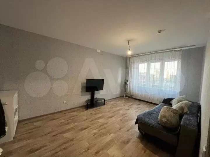 1-к. квартира, 40 м, 3/10 эт. - Фото 1